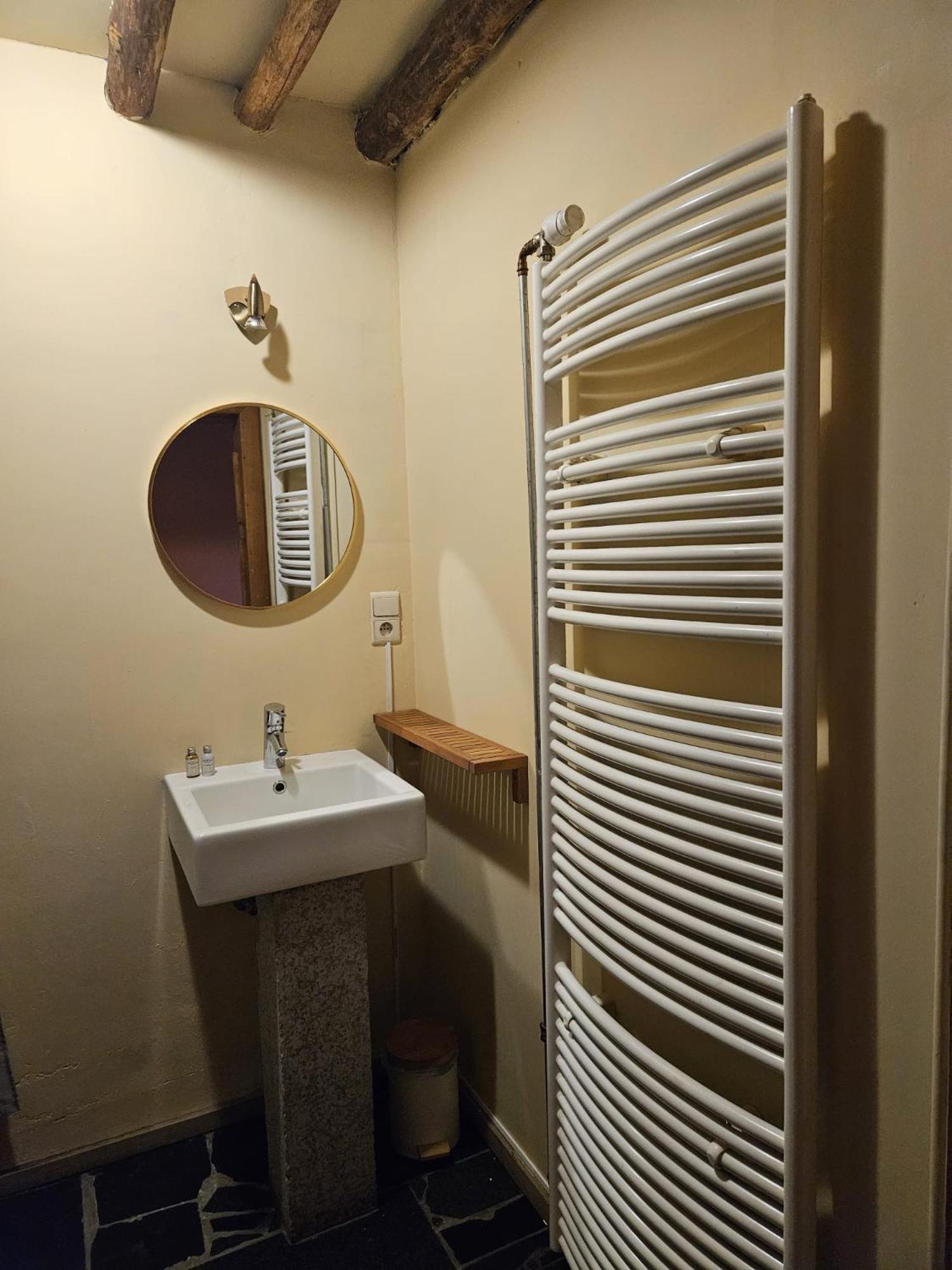 Buteo Chambres D'Hotes & Espresso Lesterny Luaran gambar