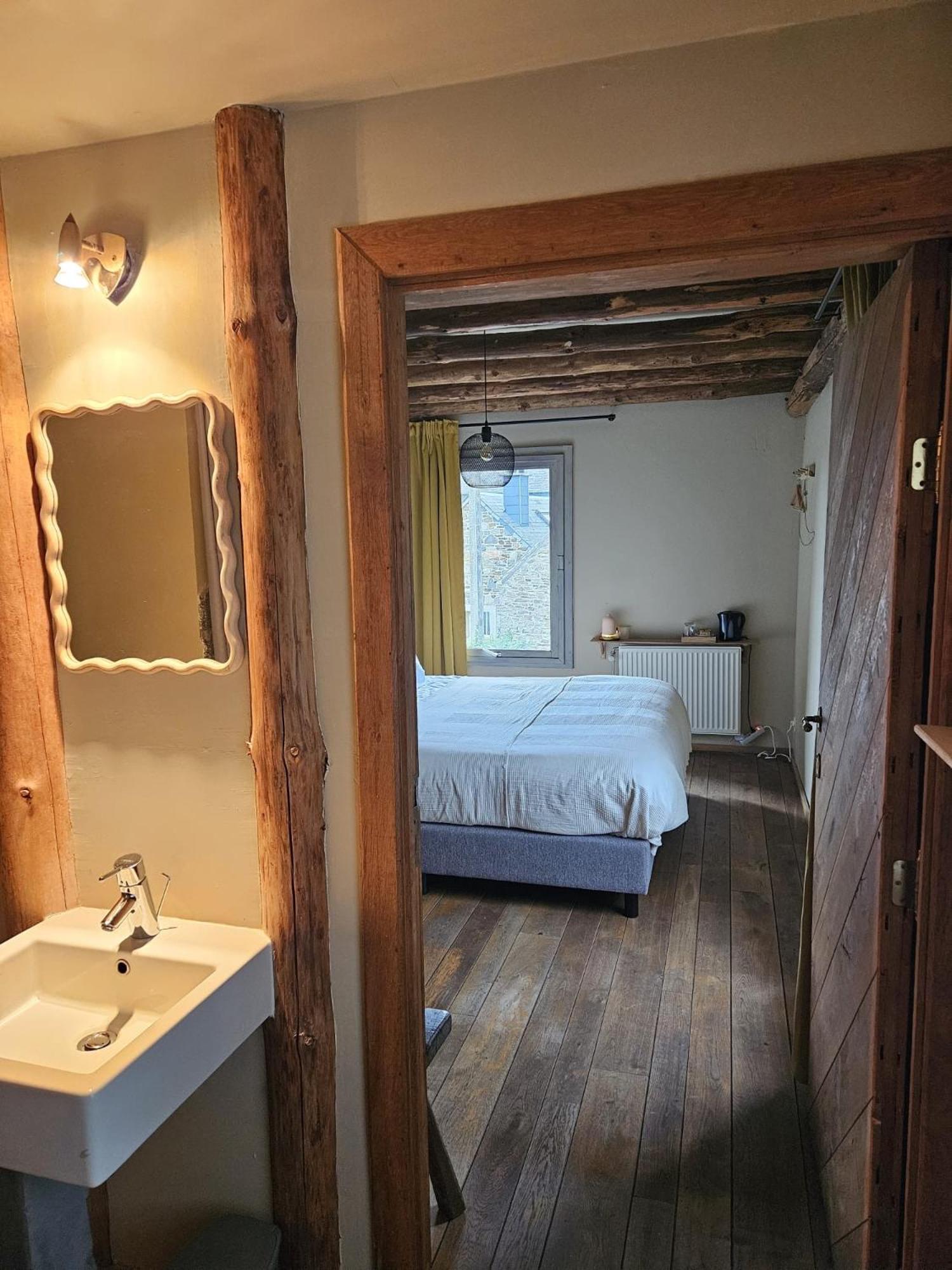 Buteo Chambres D'Hotes & Espresso Lesterny Luaran gambar